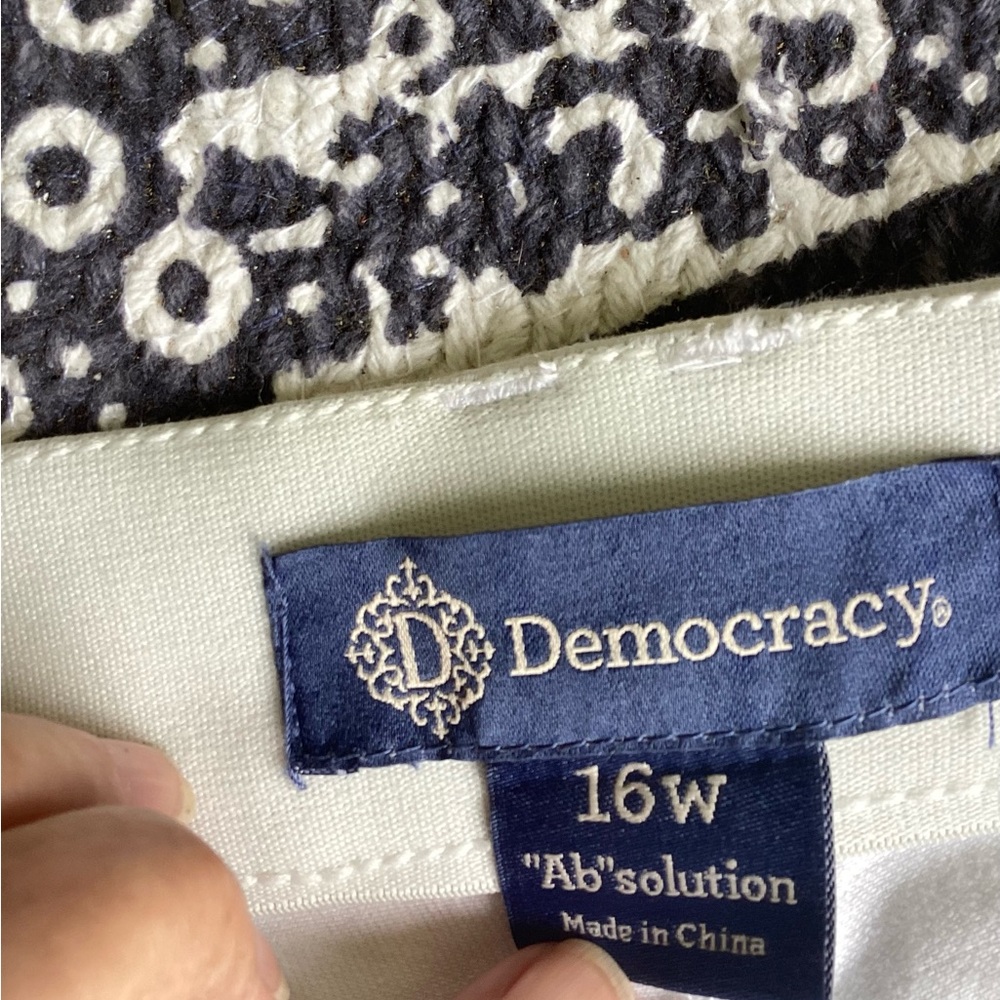 Democracy Jeans “Ab”solution Denim White Stretch Classic 5 Pocket Logo - Picture 12 of 16